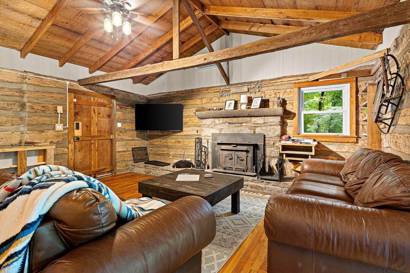 Maggie Valley cabin photography